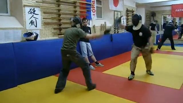 Knife fight, video 2