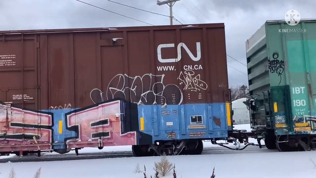 ELS 402 | The Ex-Conrail Train is moving! смотреть онлайн