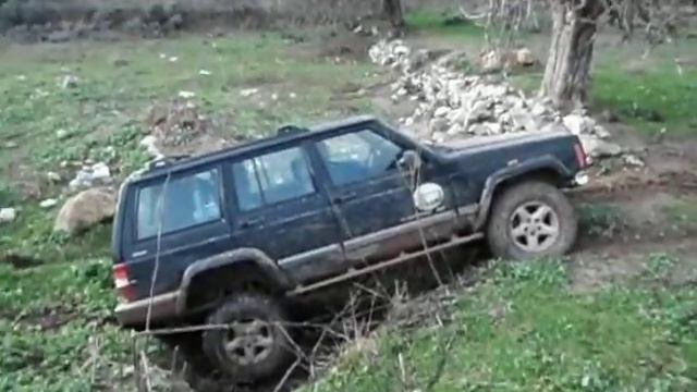 Jeep Cherokee Fetes Club смотреть онлайн