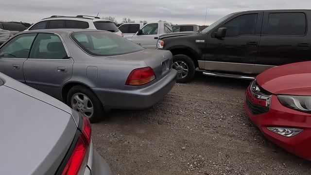 IAA Walk Around 3-16-23 + Salvage Jeep Wrangler with NO DAMAGE? смотреть онлайн