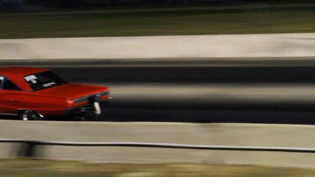 MIDWEST SUPER STOCK MAFIA DODGE SHOOTOUT '67 CORONET R/T VS '68 HEMI DART смотреть онлайн