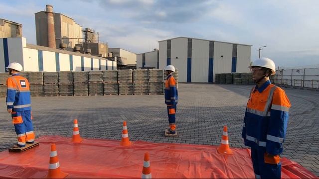 День открытых дверей на Одесском цементном заводе. CRH. смотреть онлайн