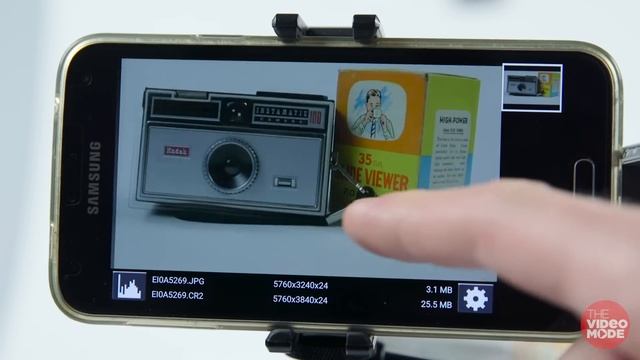 Amateur Photographer - How to control your Canon DSLR from your phone смотреть онлайн