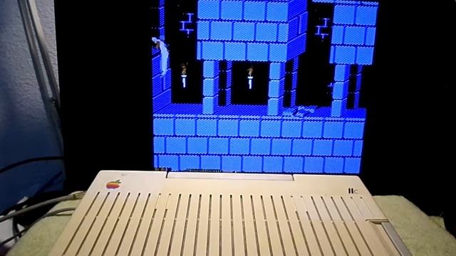 Fujinet for Apple II - FujiApple testing in an Apple IIc computer смотреть онлайн