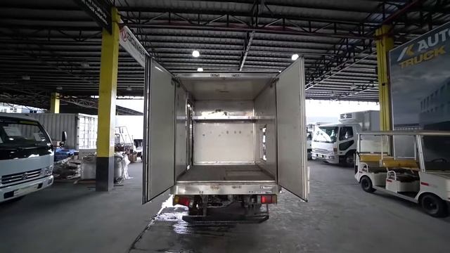 AX#0113 ISUZU ELF 4HL1 REFRIGERATED VAN - JAPAN SURPLUS TRUCKS смотреть онлайн