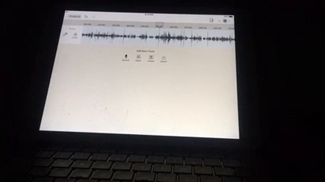 Voice Over POV Tutorial How to copy over your iPhone and Apple Watch to a new iPhone pt3 of 3 смотреть онлайн