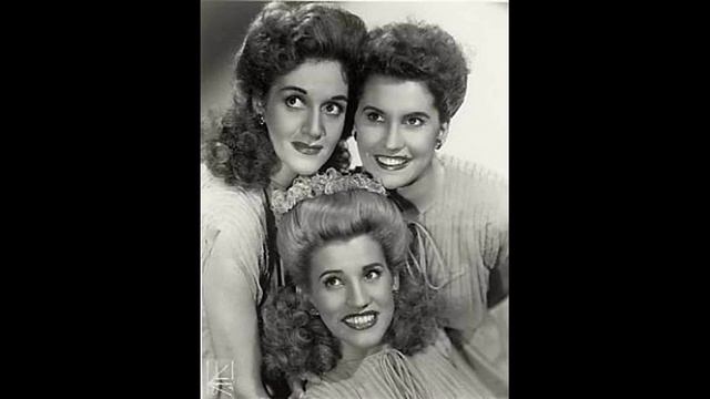 Andrews Sisters and Guy Lombardo and his Royal Canadians Johnny Fedora 2nd Copy смотреть онлайн