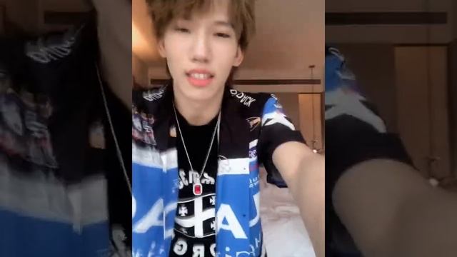 210710 BOYSTORY Zihao weibo update | bgm《Weekend》- TAEYEON смотреть онлайн