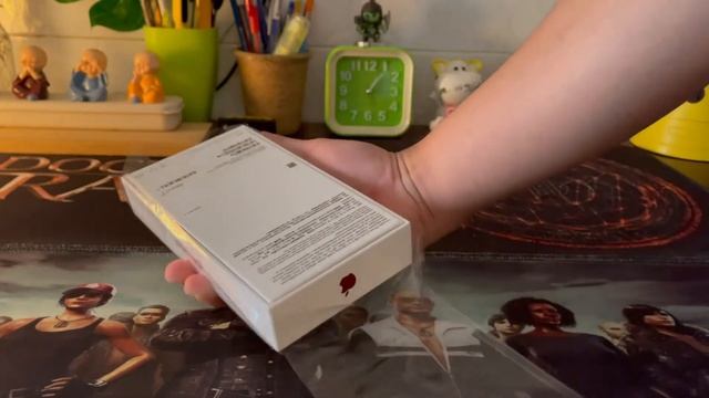 Unboxing iPhone 12 (Product RED) смотреть онлайн