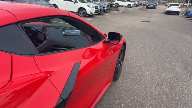 2021 Chevrolet Corvette Stingray 2LT Red 6.2l V-8 смотреть онлайн