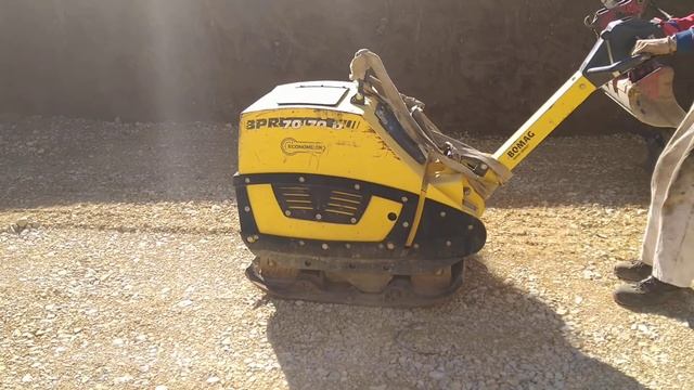 vibroploča Bomag BPR 70 D смотреть онлайн