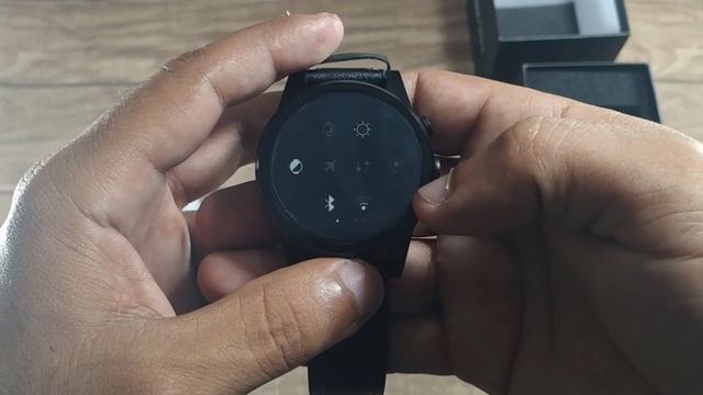 Reviews Zeblaze THOR 4 Pro Brasil Relógio Smartwatch 4G 5 MP Wifi GPS/GLONASS Bluetooth Android 7.1 смотреть онлайн