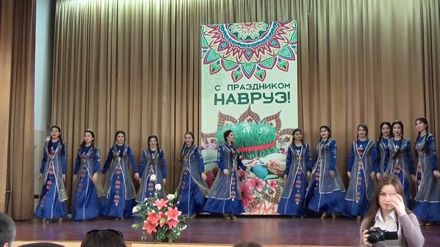 Ансамбль «Назенин», танец «Лалэлэр» Новруз 2019 ЧГПУ им. И.Я.Яковлева смотреть онлайн