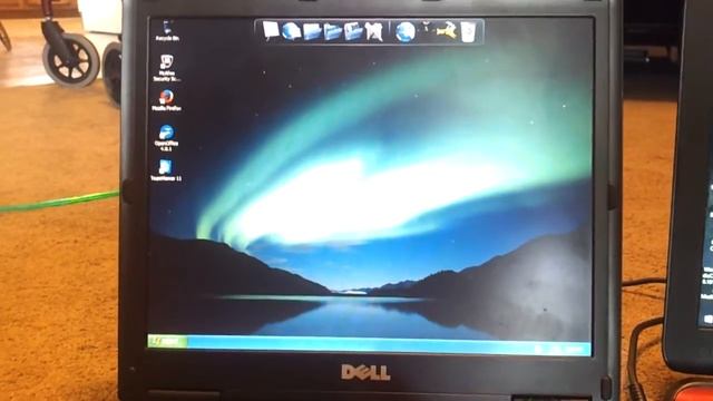 2005 Dell Latitude D410 running Windows XP Professional SP3 смотреть онлайн