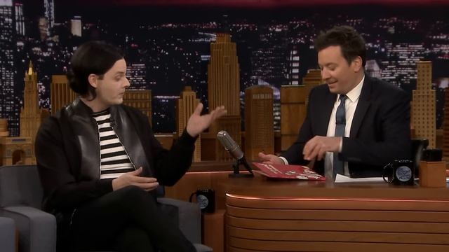 Jack White and Jimmy Fallon Were Mischievous Altar Boys смотреть онлайн