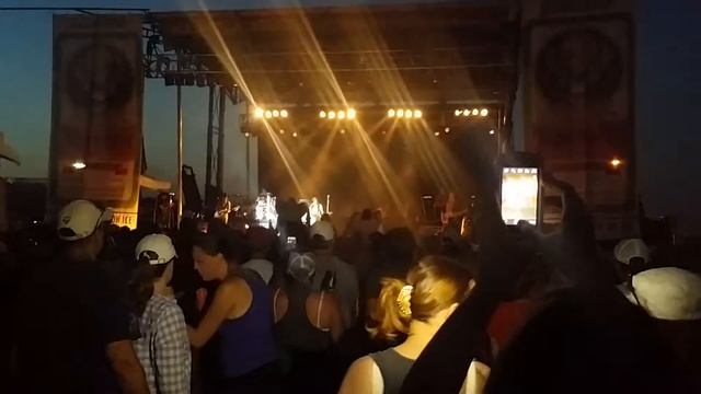 Dierks Bentley I Hold On Live Fort Worth Texas 14 смотреть онлайн