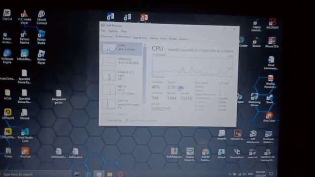 can someone help? (turn on captions) смотреть онлайн