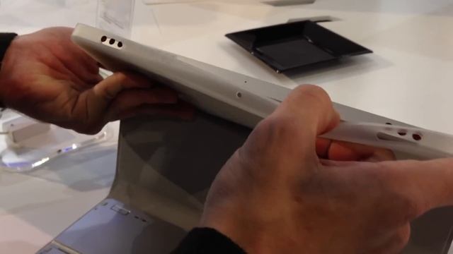 Acer Iconia W700 Hands-on | iSpazio @ MWC2013 смотреть онлайн