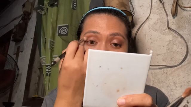 DIY Wedding Makeup смотреть онлайн