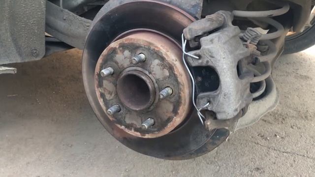 Колодка перестанет греметь! смотреть онлайн