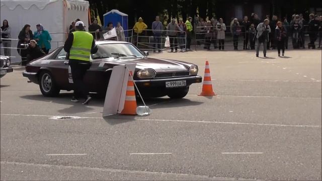 JAGUAR XJS, авторалли на классических ретро автомобилях смотреть онлайн