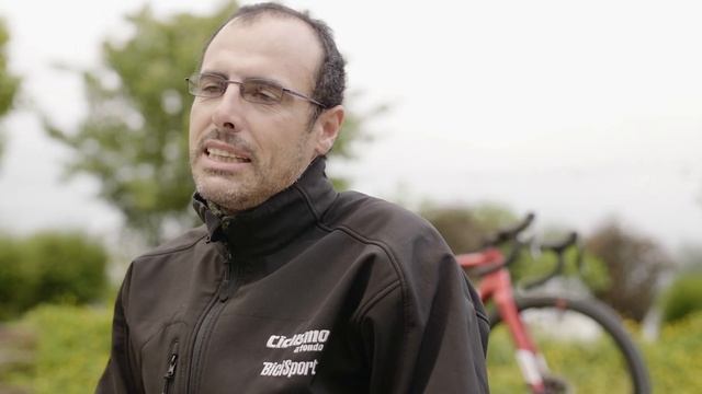 Wilier 0 SLR primer vistazo por Ciclismo a Fondo смотреть онлайн