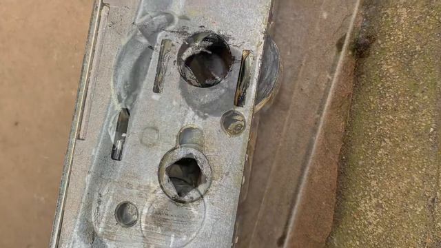 SHORT VIDEO | Locksmith Job Failed Gearbox | Customer Didn’t Realise His Own Strength - Locksmith смотреть онлайн