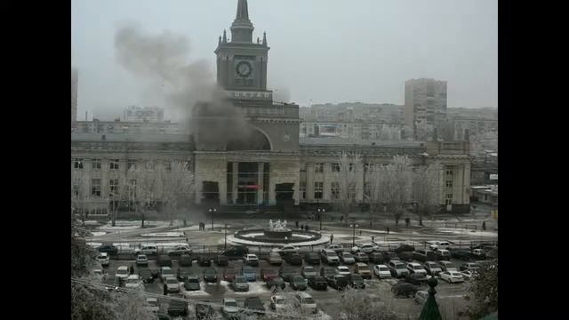 Explosion en la estación de tren de Volgogrado // Explosion in Volgograd train station смотреть онлайн
