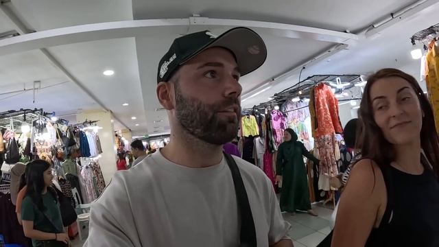 This is how they TREAT YOU in the Philippines 🇵🇭 смотреть онлайн