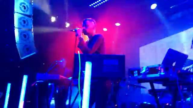 Tesla Boy - Invisible (cut) - Live @ Горка-hall, Ярославль, 22112013 смотреть онлайн