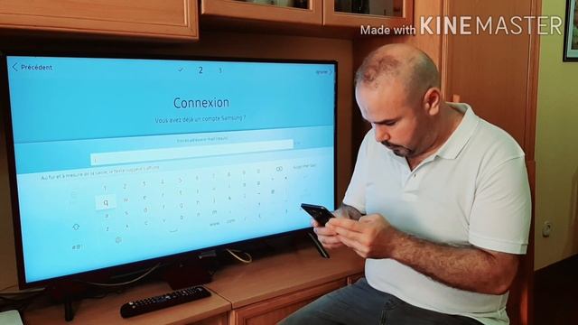 تغيير متجر السامسونج بواسطة الهاتف النقال دون الحاجة الى الة التحكم смотреть онлайн