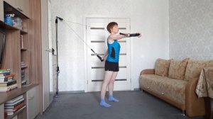 Упражнения с эспандером для плечевого пояса.