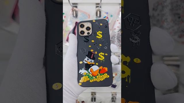 Силиконовый чехол Макдак в деньгах для iPhone 13 Pro Max / Айфон 13 Про Макс смотреть онлайн