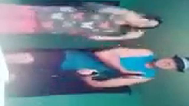 Musically Fedora Man Exercise смотреть онлайн