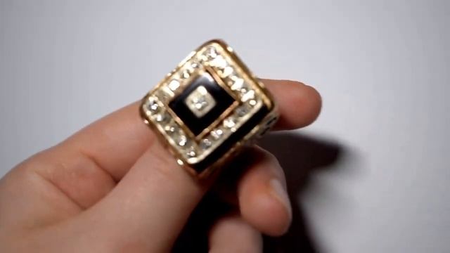 Мужская печатка смотреть онлайн