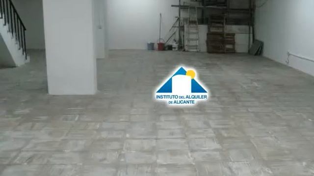 Alquiler Local comercial en Alicante, Centro 500 eur/MES смотреть онлайн