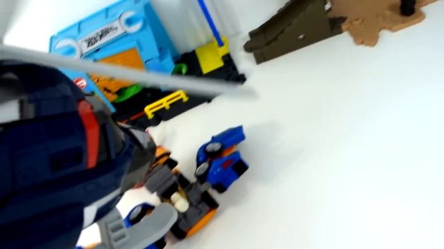 Тоботы мультики СБОРНИК новые серии - Тоботы Роботы и Трансформеры! Игрушки Tobot смотреть онлайн