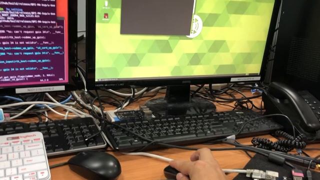 Banana Pi BPI-M4 uses on board BT смотреть онлайн