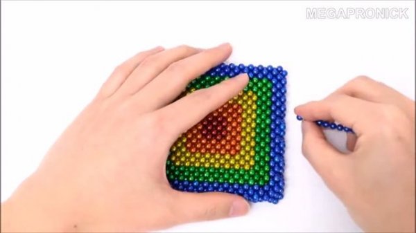 МАГНИТНЫЕ ШАРИКИ - РАДУЖНЫЙ - КУБ