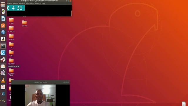My first GNU /Linux Operating System : Ubuntu смотреть онлайн