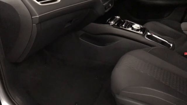 022192 - MG5 EV 115kW Excite 52.5kWh Automatic (Westminster Silver)