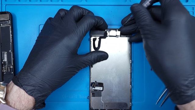 Loud Vibration iPhone 7 Plus | Fixing Apple's Mistakes | Screen replacement смотреть онлайн