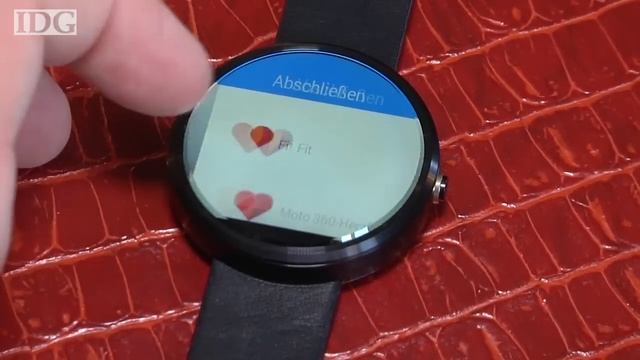 IFA 2104: Hands on with Motorola's $250 smartwatch смотреть онлайн