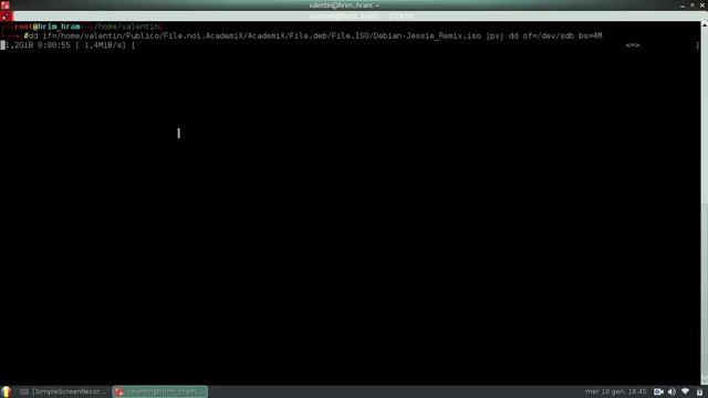 Masterizzare via terminale con " dd " + " pv " AcademiX GNU/Linux смотреть онлайн