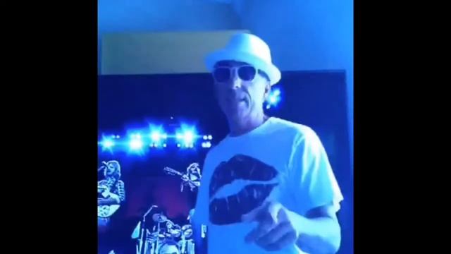 JC - FB Live - 14 April 2020 - the new White fedora смотреть онлайн