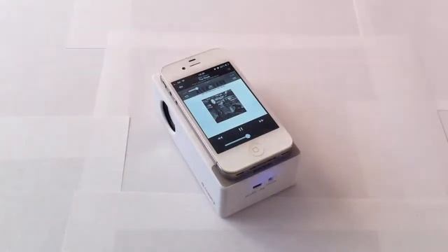 Iphone BOOST Induction Speaker From Reality Components смотреть онлайн