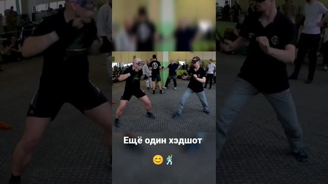 Ножевой бой. Ещё один хэдшот. #shorts #ножевойбой #headshot