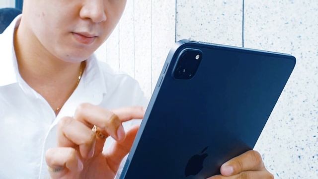 iPad Pro 2020 Review by Bro Saky смотреть онлайн