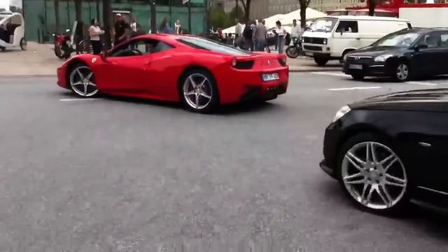 Ferrari 458 Italia REV + LOUD acceleration [Mr Many] смотреть онлайн