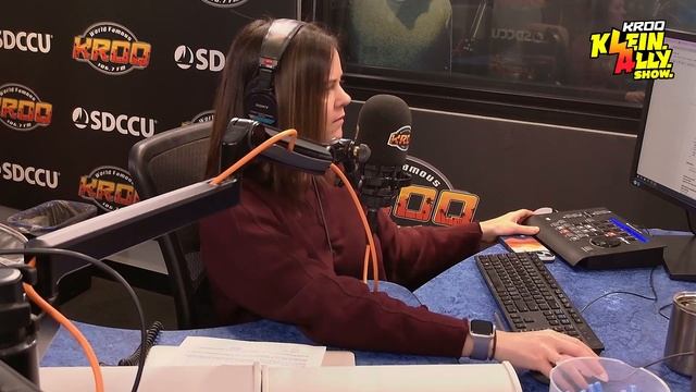 ADD News - Diddy Update and Dogs on Flights - Klein. Ally. Show. смотреть онлайн